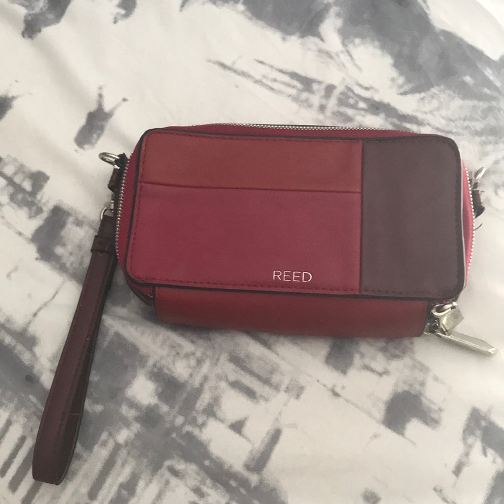REED maroon purse/wallet with wrist strap